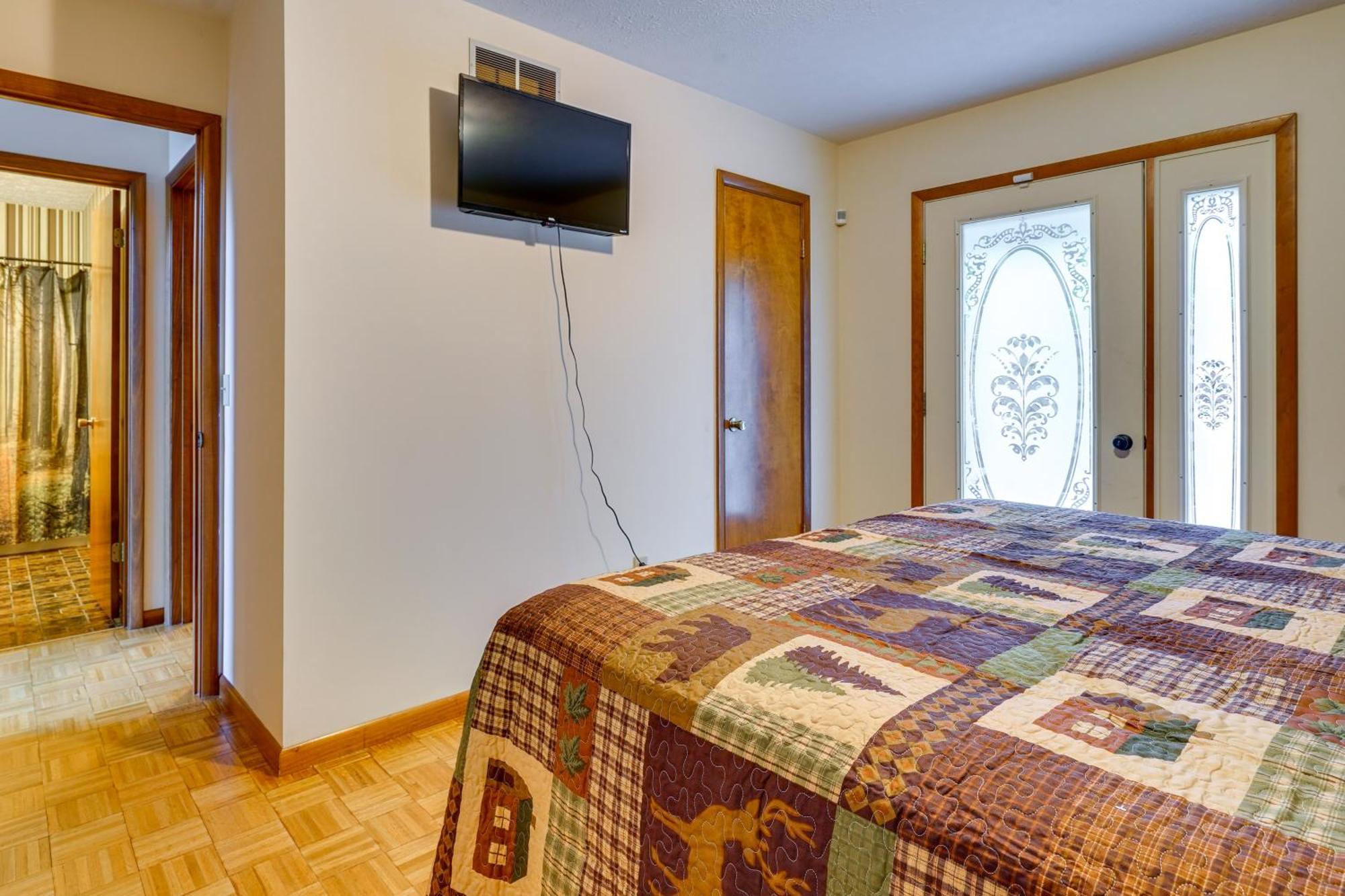 Howard Cabin Rental About 3 Mi To Apple Valley Lake! Mount Vernon エクステリア 写真