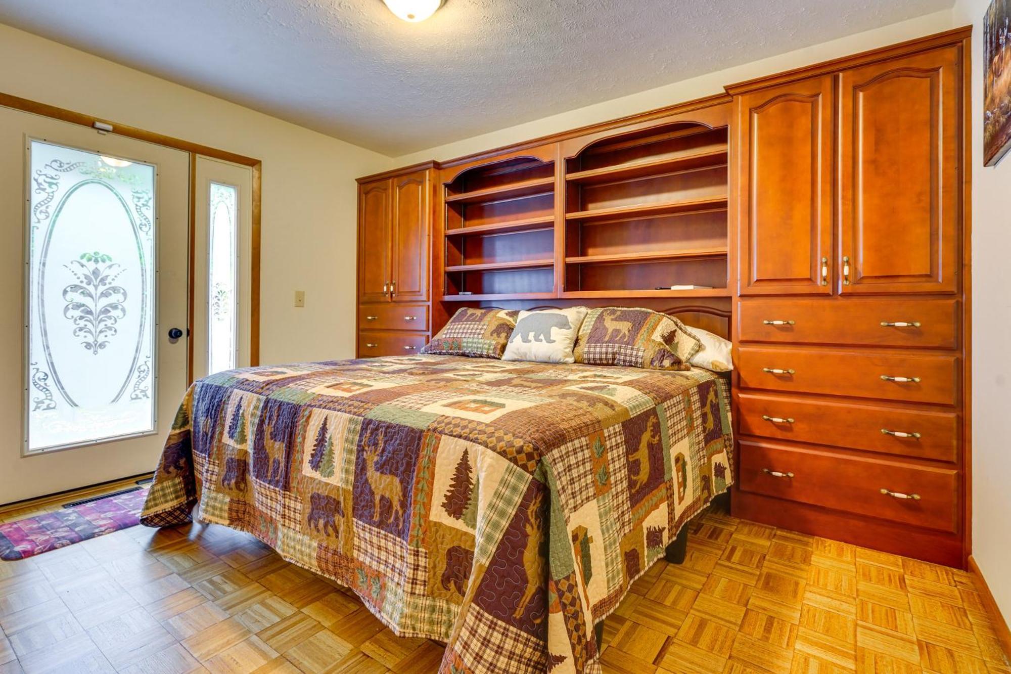 Howard Cabin Rental About 3 Mi To Apple Valley Lake! Mount Vernon エクステリア 写真