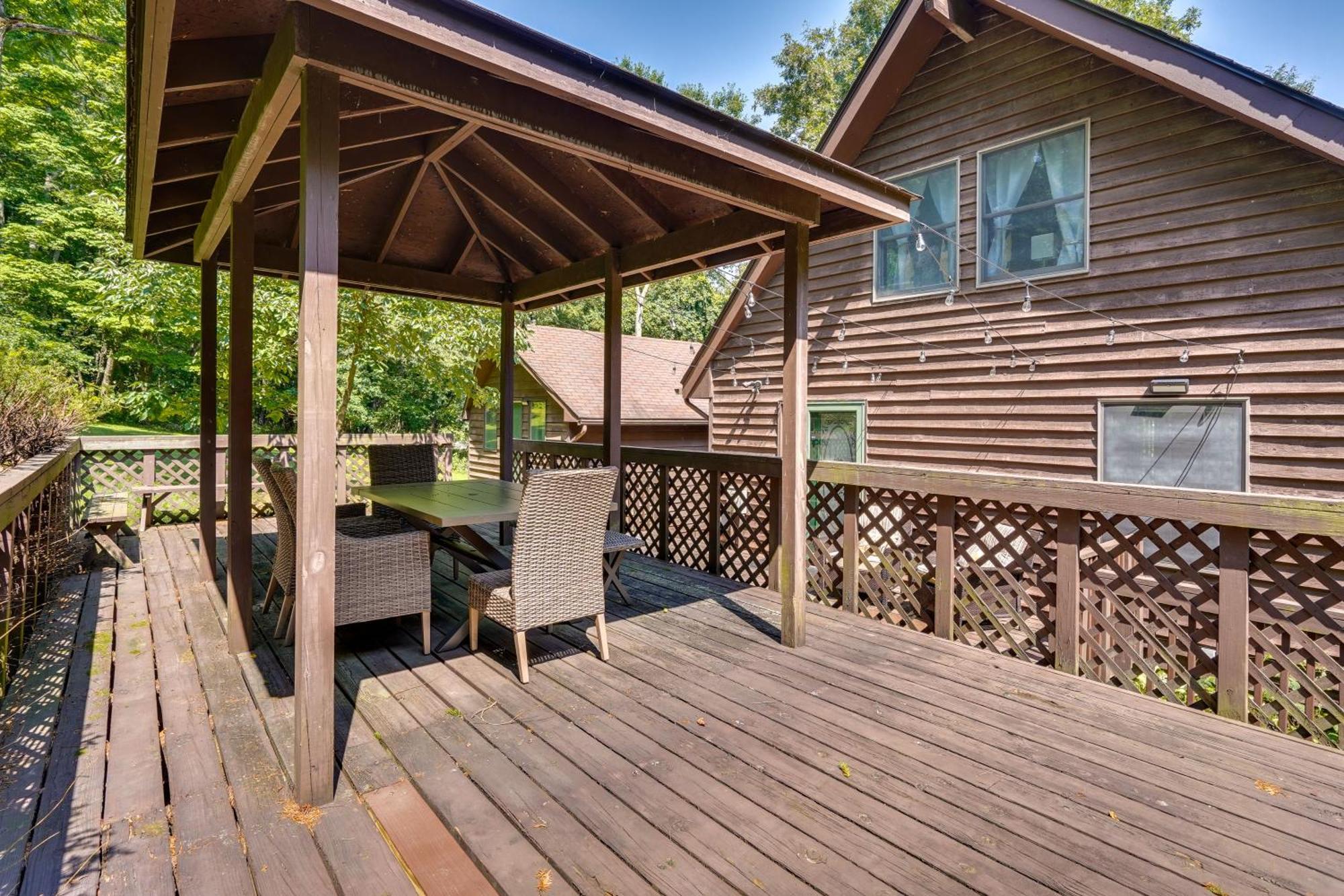 Howard Cabin Rental About 3 Mi To Apple Valley Lake! Mount Vernon エクステリア 写真