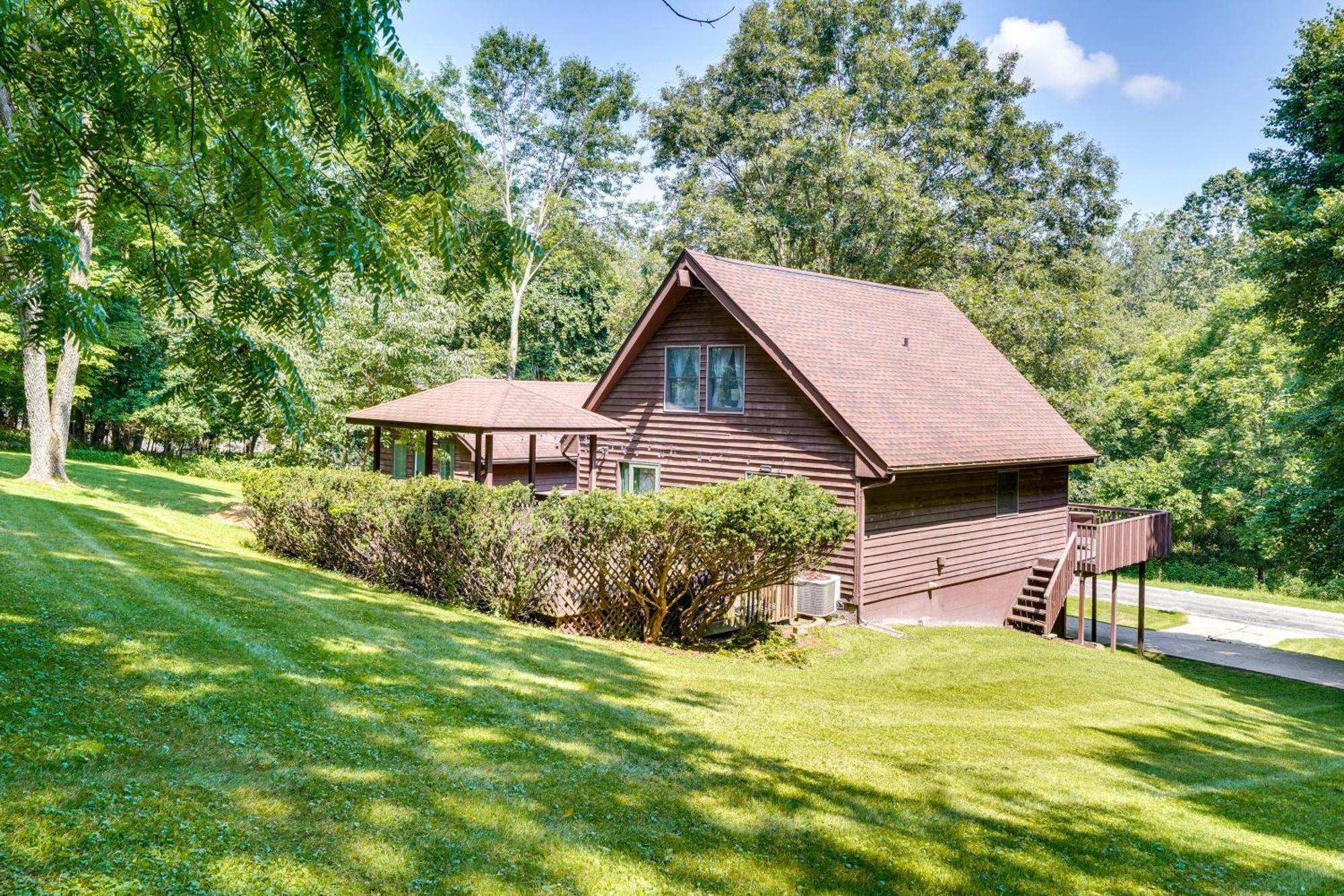 Howard Cabin Rental About 3 Mi To Apple Valley Lake! Mount Vernon エクステリア 写真