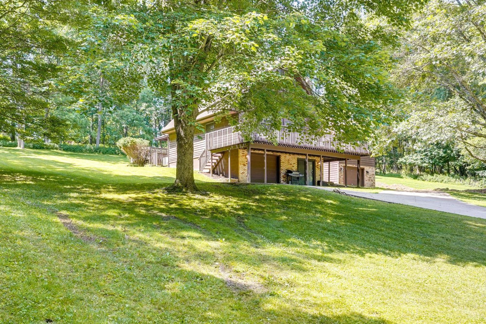 Howard Cabin Rental About 3 Mi To Apple Valley Lake! Mount Vernon エクステリア 写真